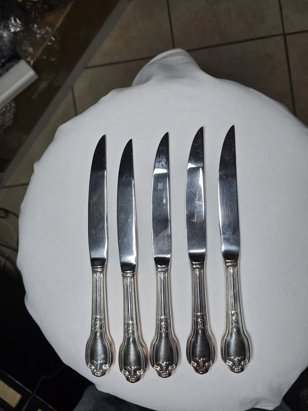 Vintage International Silver Falmouth Dinner Knife Silverplate Fontainebleau Sty